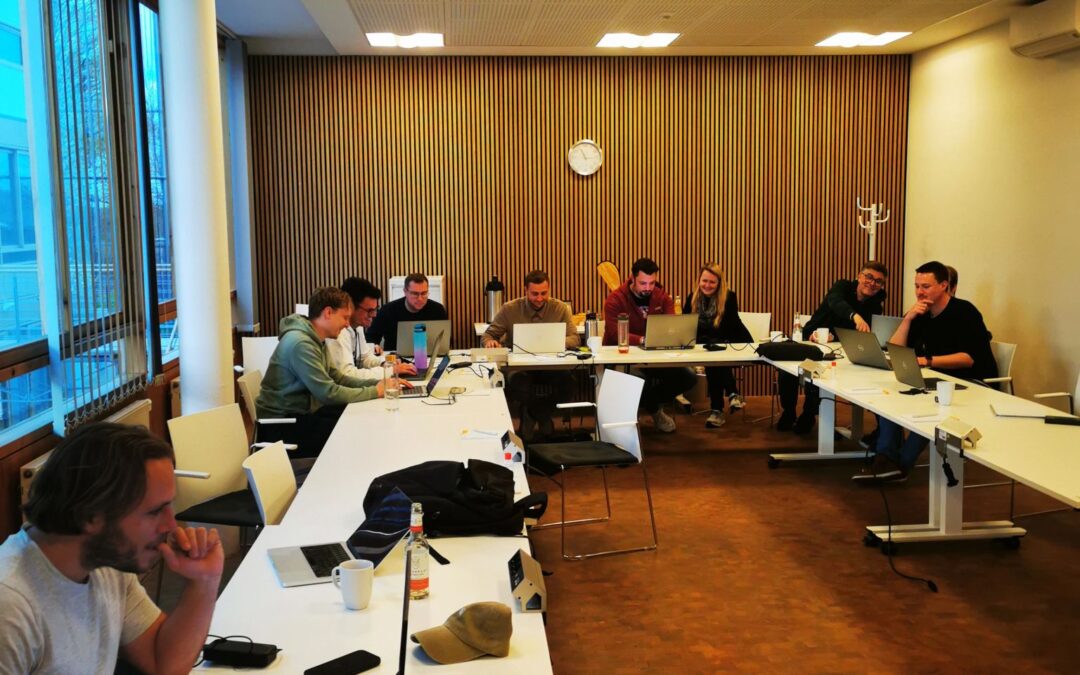 Controlling, Service Desk, Markenstimme: wie DAMPSOFT mit GenAI in den Arbeitsalltag startet